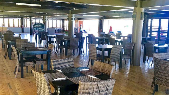 Yadua Bay Resort & Villas Ресторант снимка